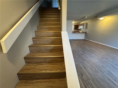 500, 502, 504, 506 N Betty jo Dr, Fayetteville, AR 72701 - photo 7