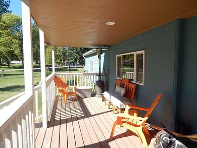 01a Front Deck