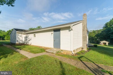 18714 Mccoy Rd, Sharpsburg, MD 21782 - photo 5