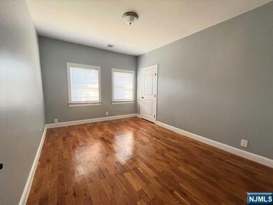 10 Main Ave, Elmwood Park, NJ 07407 - photo 5