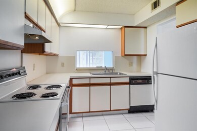10204 Mangrove Dr unit 1030, Boynton Beach, FL 33437 - photo 4