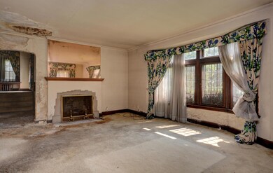 Living Room (4)