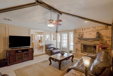 228 Carolyn Dr, Hurst, TX 76054 - photo 7