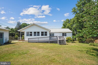 6115 Brooklyn Bridge Rd, Laurel, MD 20707 - photo 5