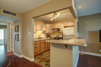 OPEN KITCHEN