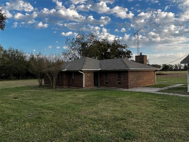 8329 NW State Highway 11, Whitewright, TX 75491 - photo 6