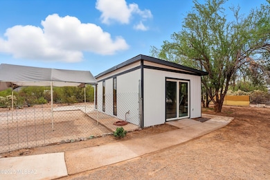 10597 W Mars Rd, Tucson, AZ 85743 - photo 2
