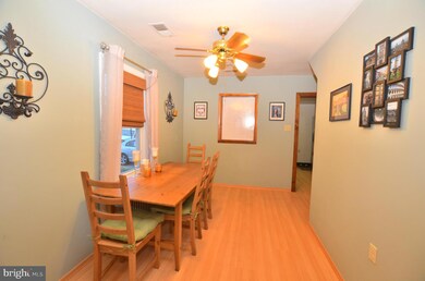 17520 Lincolnshire Rd, Hagerstown, MD 21740 - photo 5