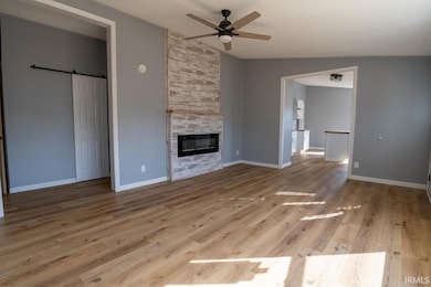 221 N Chase St, Sullivan, IN 47882 - photo 3