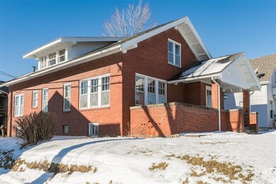 201 19th St NE, Cedar Rapids, IA 52402 - photo 3