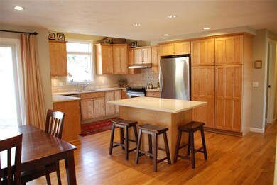 8 Rolling Ridge Ln, Sandwich, MA 02563 - photo 5