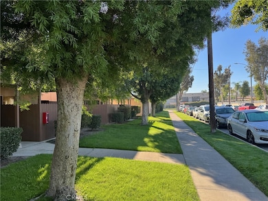 2130 S Acama St, Anaheim, CA 92802 - photo 5