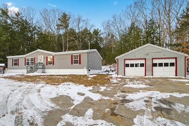 8 Revere St, Milton, NH 03851 - photo 3