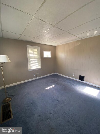 516 Mantua Ave, Paulsboro, NJ 08066 - photo 3