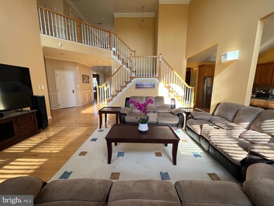 12701 Autumn Crest Dr, Herndon, VA 20171 - photo 5