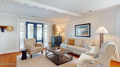 29-web-or-mls-103-Moore-St-6-Beaufort-NC