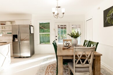 1603 S Jackson St, Brenham, TX 77833 - photo 5