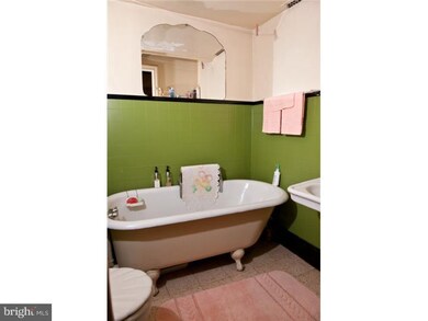 unlisted-address, Philadelphia, PA 19127 - photo 5