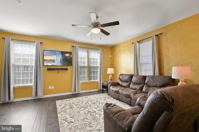 5710 River Shark Ln, Waldorf, MD 20602 - photo 2
