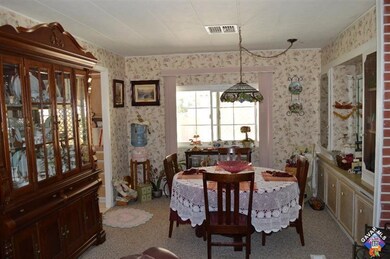 5560 Leslie Ave, Rosamond, CA 93560 - photo 6