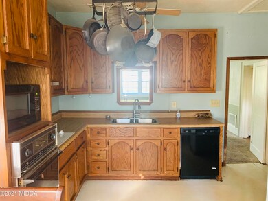 Kitchen 3