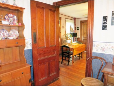 131 E Main St, Richmond, VT 05477 - photo 5