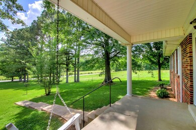 245 Philippi Rd, Wartrace, TN 37183 - photo 4