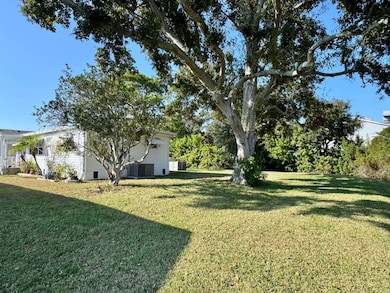 1415 Main St, Dunedin, FL 34698 - photo 2