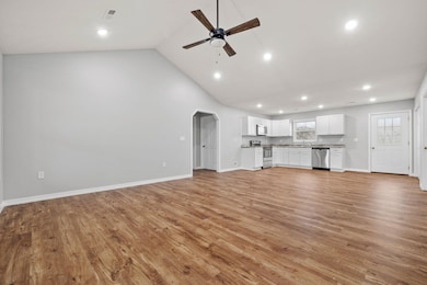 1947 Hidden Pond Ln, Mansfield, MO 65704 - photo 5