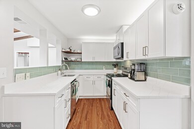 7402 Franklin Rd, Annandale, VA 22003 - photo 7