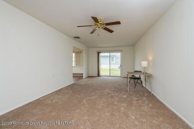 03_129WhittierRd_1_LivingRoom_LowRes
