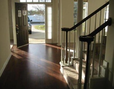 Foyer.
