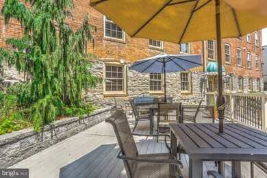 247 N Shippen St unit 310, Lancaster, PA 17602 - photo 4