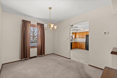 214 S Regis Rd, Saukville, WI 53080 - photo 5