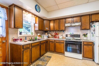 27 Pringle St, Kingston, PA 18704 - photo 3