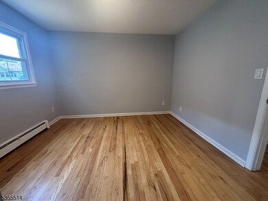 34 Warman St unit 2, Montclair, NJ 07042 - photo 5