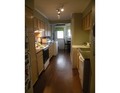 20 Mitchell Dr unit 20, Chicopee, MA 01022 - photo 4