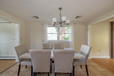 10 New Castle St, Concord, NH 03301 - photo 4