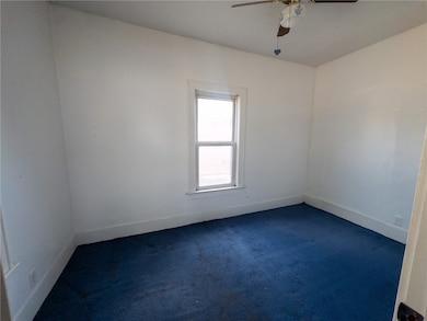 212 E 5th St, Tilton, IL 61833 - photo 2