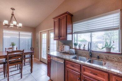 Kitchen (4)-SMALL