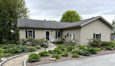 450 S Main St, Saint Albans, VT 05478 - photo 2