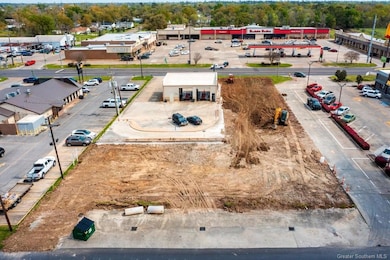 1605 Ruth St, Sulphur, LA 70663 - photo 3