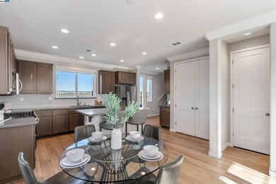 1481 Monument Ln, Fairfield, CA 94533 - photo 4