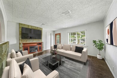 7634 Carothers St, Houston, TX 77028 - photo 5