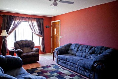 listing (33 of 66)