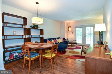 6320 Chimney Wood Ct, Alexandria, VA 22306 - photo 6