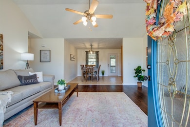 1820 S Cannon Blvd, Shelbyville, TN 37160 - photo 3