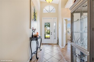 FOYER