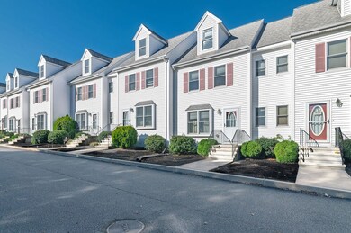 955 Pleasant St unit 11, East Weymouth, MA 02189 - photo 3