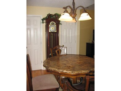 1107 E 8th Ave unit 2, Johnson City, TN 37601 - photo 7